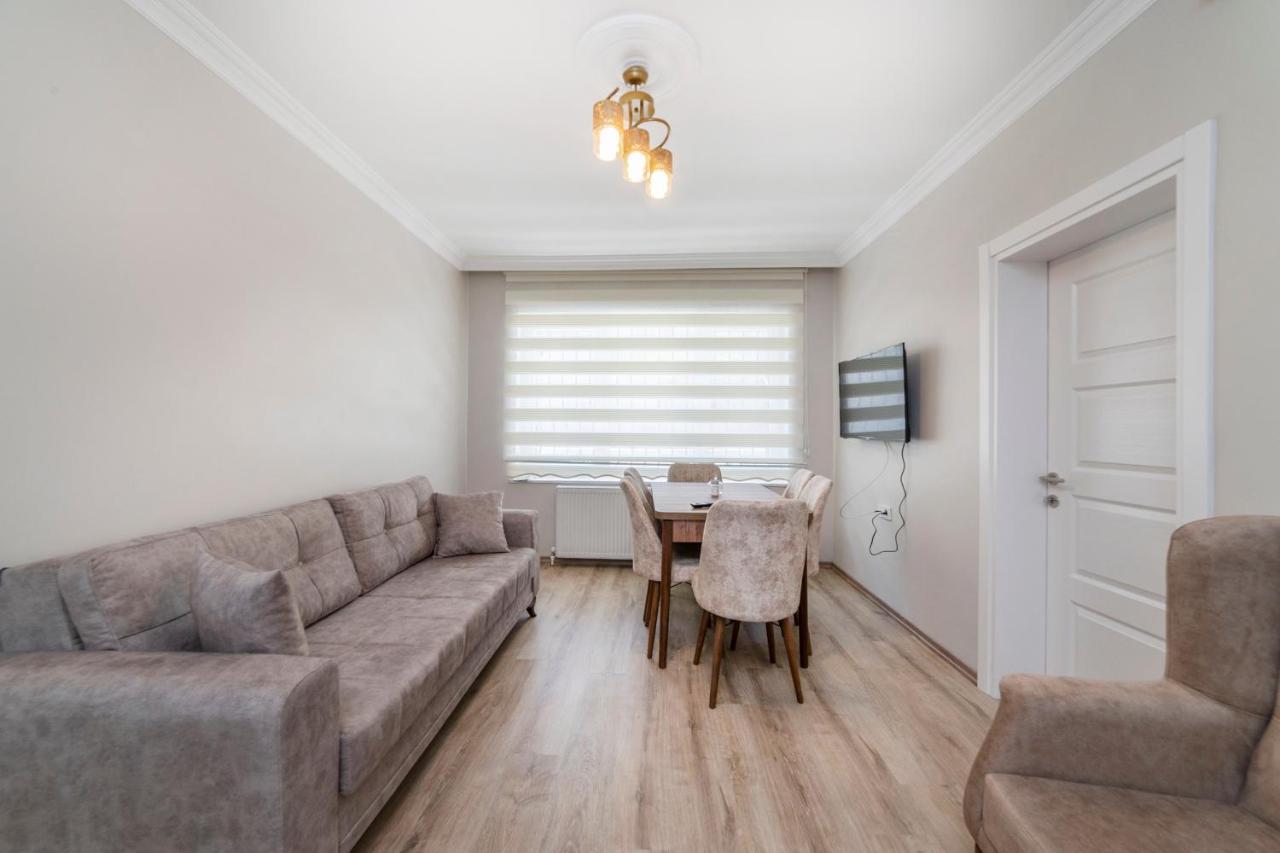 Fresh Apartment In Authentic Neighborhood Bursa Buitenkant foto