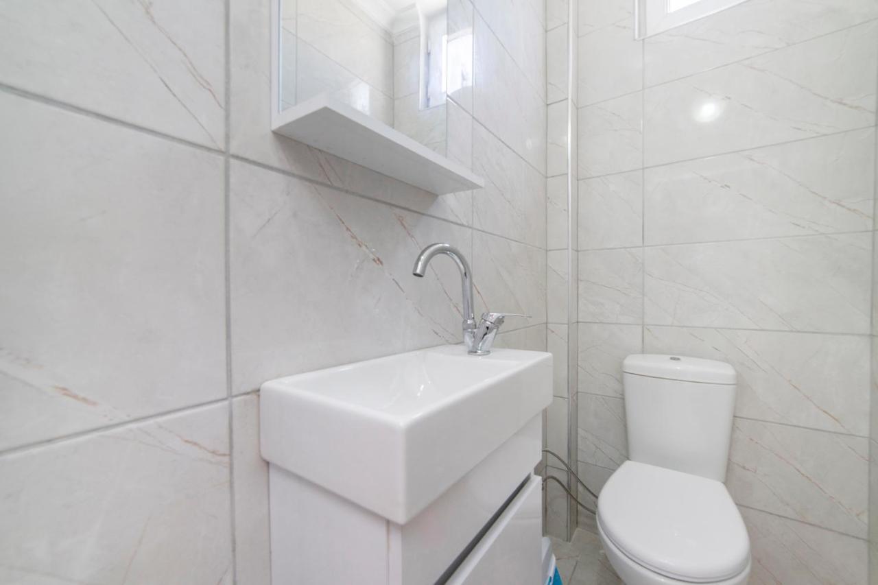 Fresh Apartment In Authentic Neighborhood Bursa Buitenkant foto