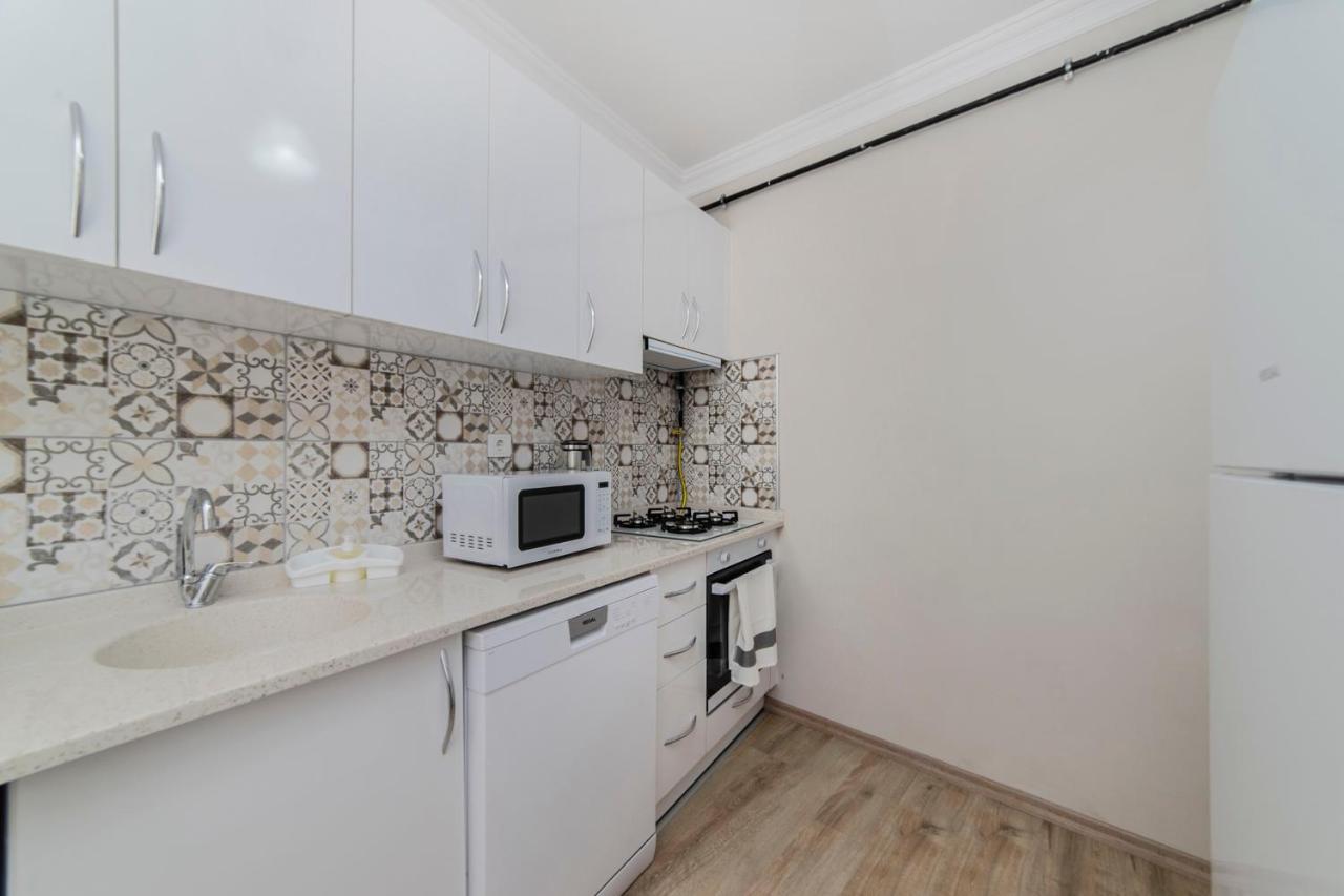 Fresh Apartment In Authentic Neighborhood Bursa Buitenkant foto