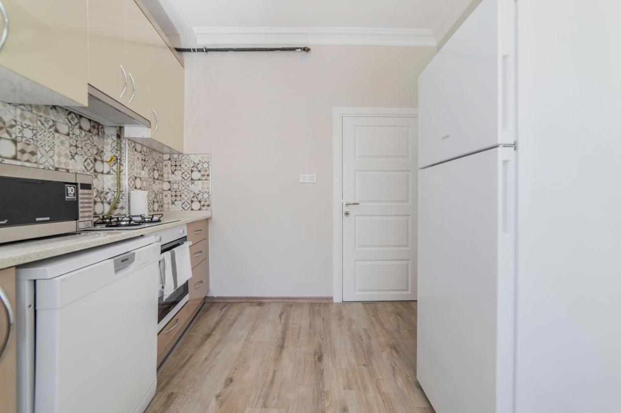 Fresh Apartment In Authentic Neighborhood Bursa Buitenkant foto