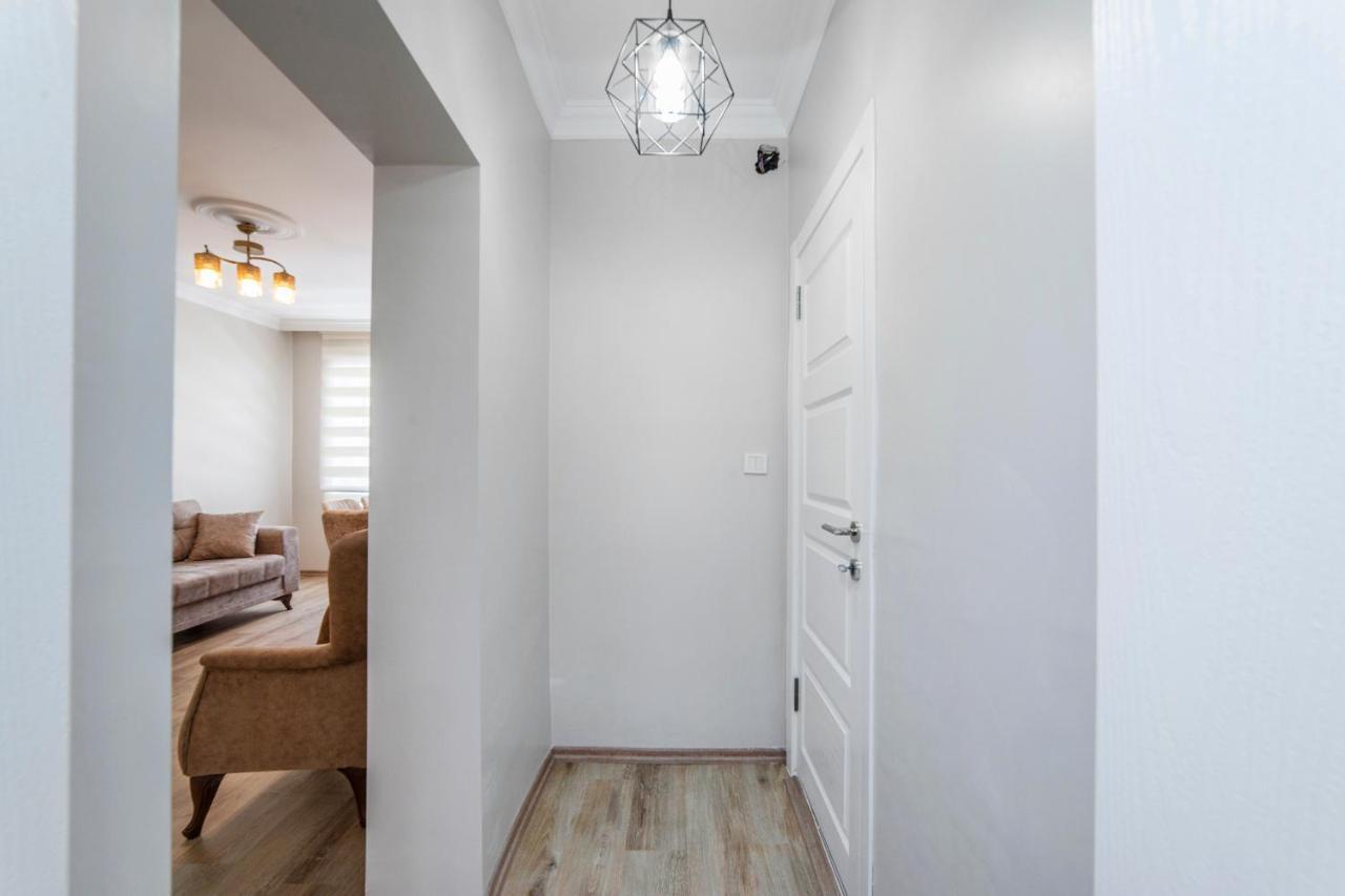 Fresh Apartment In Authentic Neighborhood Bursa Buitenkant foto