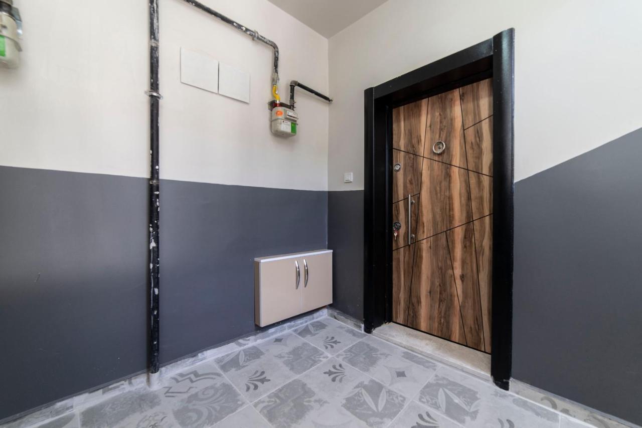 Fresh Apartment In Authentic Neighborhood Bursa Buitenkant foto