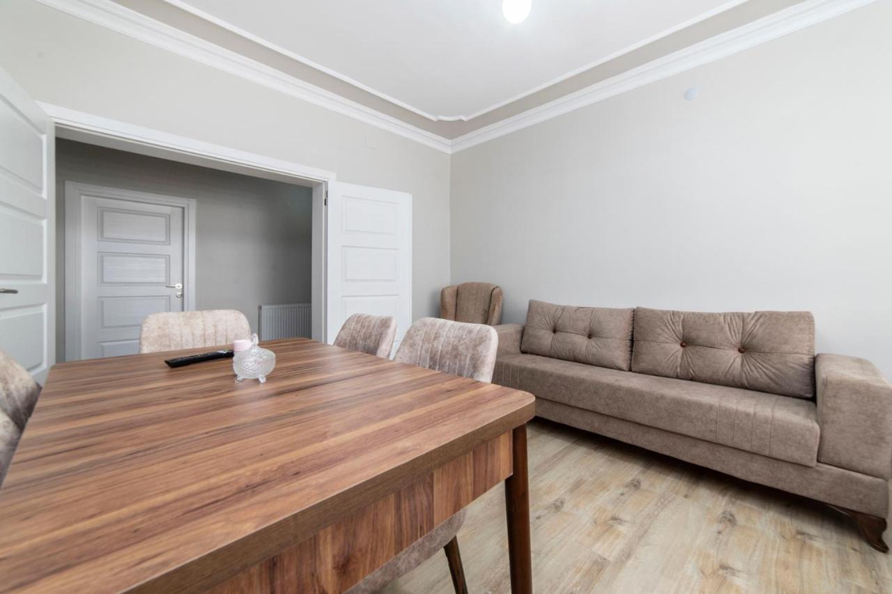 Fresh Apartment In Authentic Neighborhood Bursa Buitenkant foto