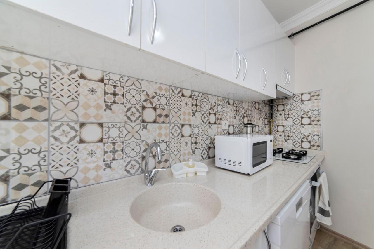 Fresh Apartment In Authentic Neighborhood Bursa Buitenkant foto